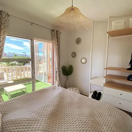 Spacious 500 M From The Sea! Playa Del Duque Hébergement de vacances Costa Adeje (Tenerife)