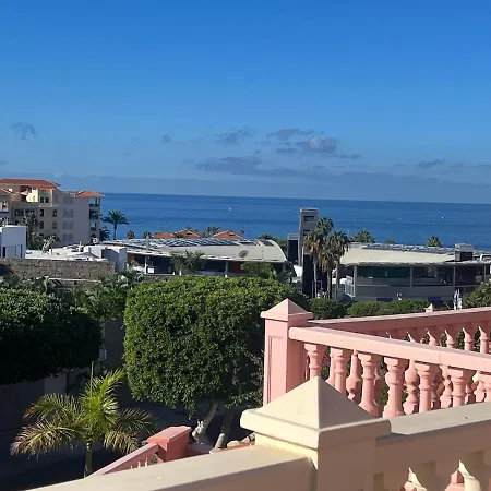 Spacious 500 M From The Sea! Playa Del Duque Hébergement de vacances