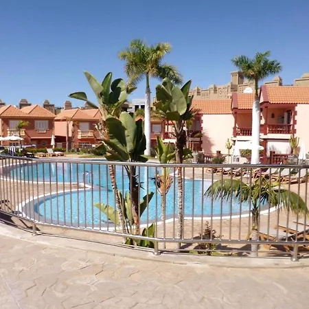 Сasa de vacaciones Spacious 500 M From The Sea! Playa Del Duque *