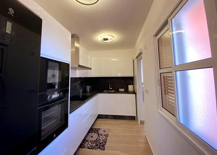 Holiday home Spacious 500 M From The Sea! Playa Del Duque Costa Adeje (Tenerife)