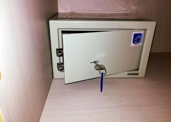 Spacious 500 M From The Sea! Playa Del Duque