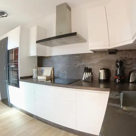 בית נופש Spacious 500 M From The Sea! Playa Del Duque *