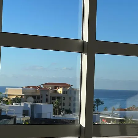 Spacious 500 M From The Sea! Playa Del Duque アデヘ