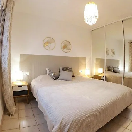 別荘 Spacious 500 M From The Sea! Playa Del Duque