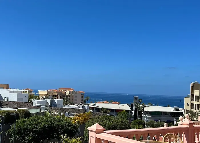Spacious 500 M From The Sea! Playa Del Duque