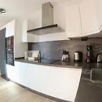 度假居 Spacious 500 M From The Sea! Playa Del Duque *