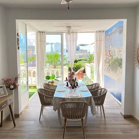 Spacious 500 M From The Sea! Playa Del Duque 度假居